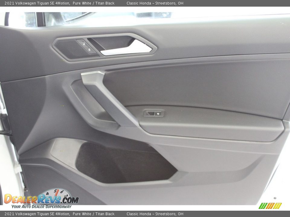 2021 Volkswagen Tiguan SE 4Motion Pure White / Titan Black Photo #35