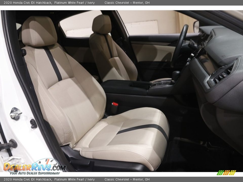 2020 Honda Civic EX Hatchback Platinum White Pearl / Ivory Photo #16