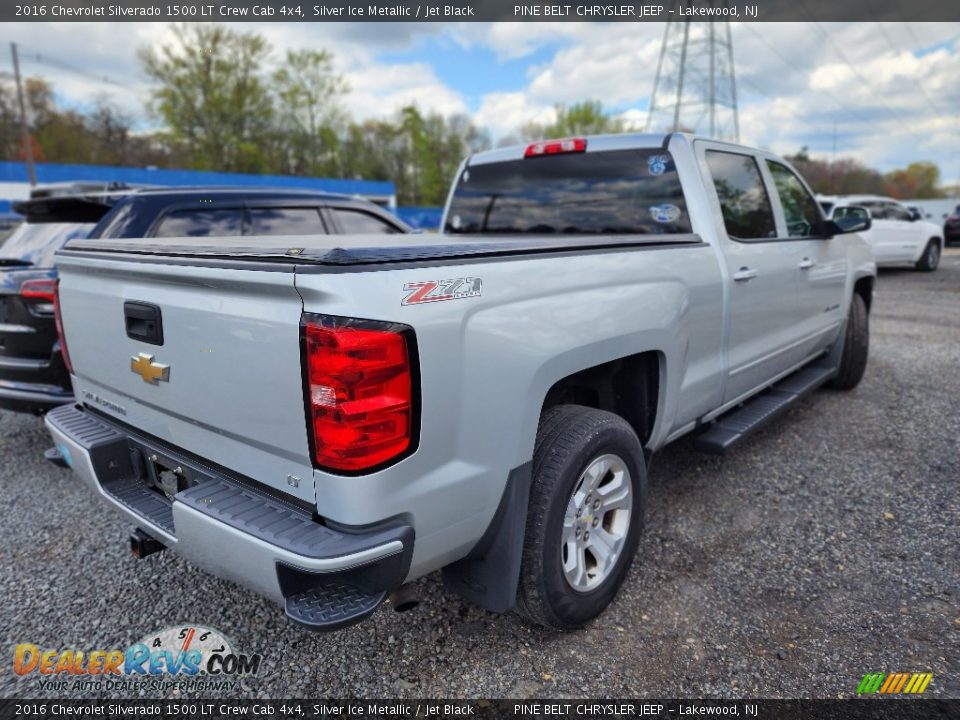 2016 Chevrolet Silverado 1500 LT Crew Cab 4x4 Silver Ice Metallic / Jet Black Photo #3