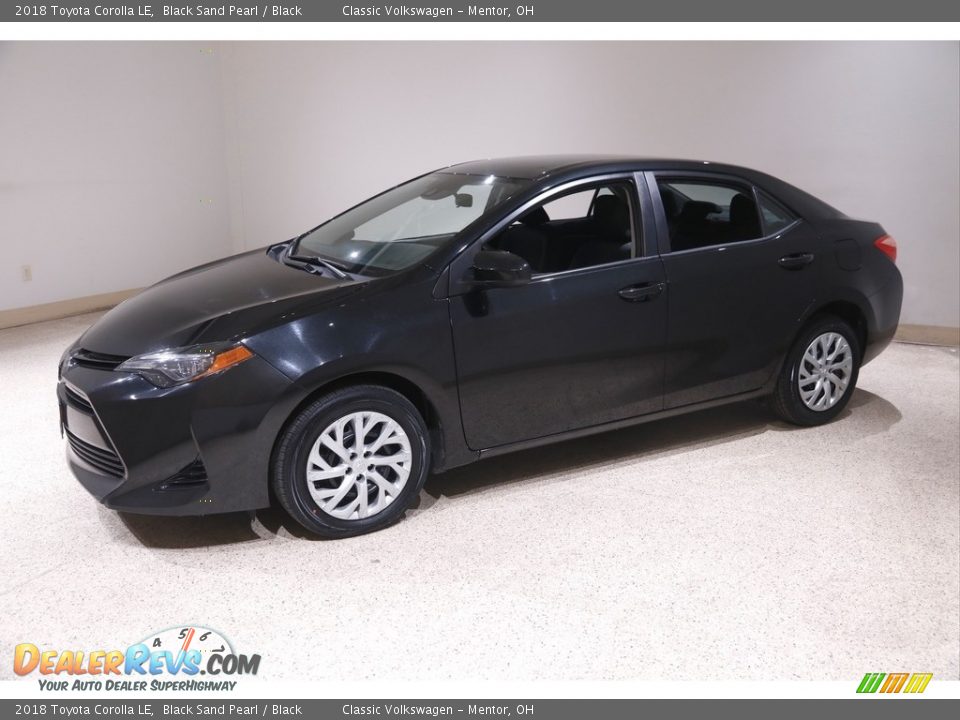 2018 Toyota Corolla LE Black Sand Pearl / Black Photo #3