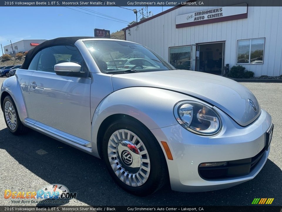 2016 Volkswagen Beetle 1.8T S Moonrock Silver Metallic / Black Photo #1