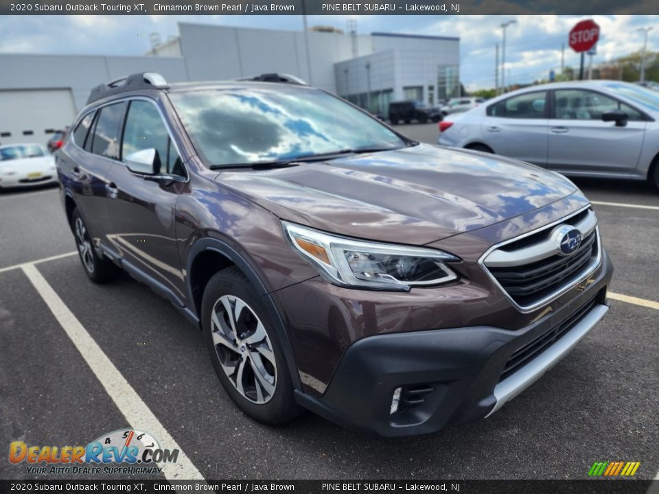 Front 3/4 View of 2020 Subaru Outback Touring XT Photo #2