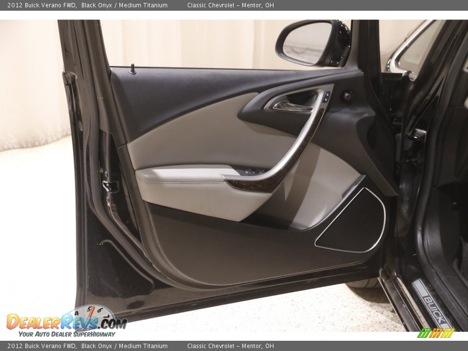 2012 Buick Verano FWD Black Onyx / Medium Titanium Photo #4