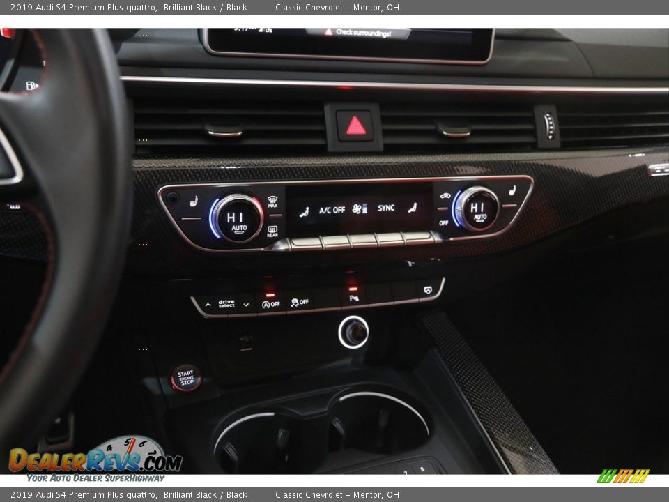 Controls of 2019 Audi S4 Premium Plus quattro Photo #14