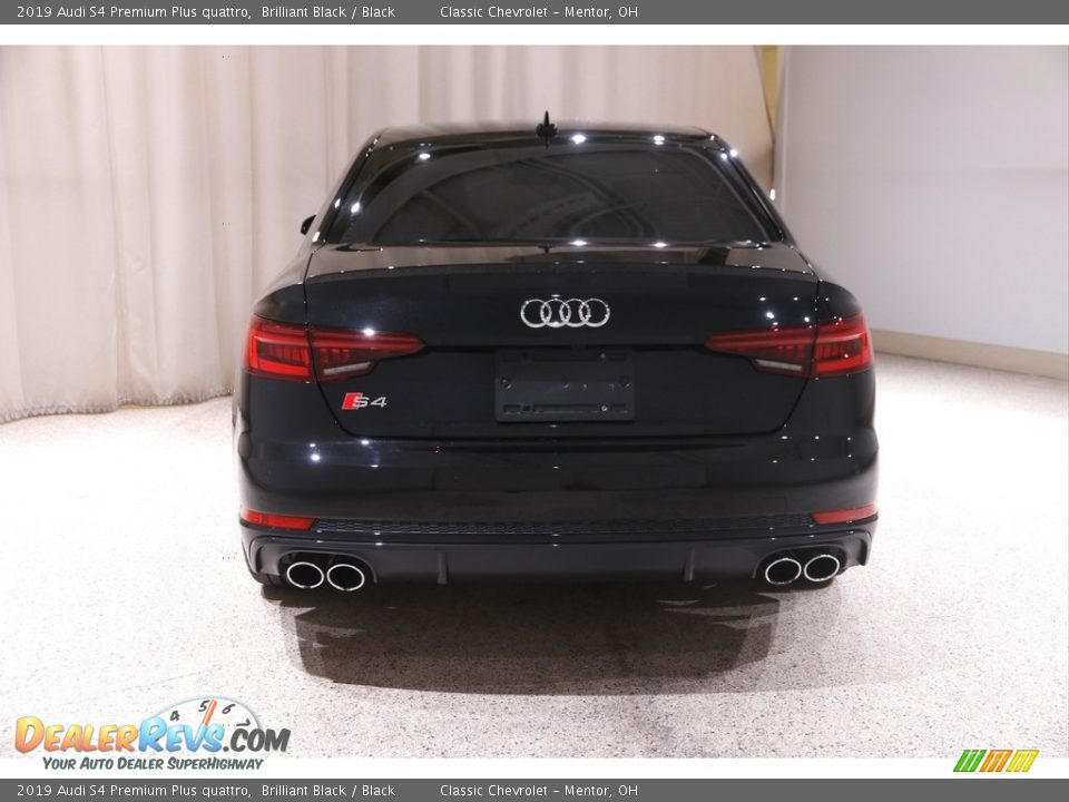 Exhaust of 2019 Audi S4 Premium Plus quattro Photo #20