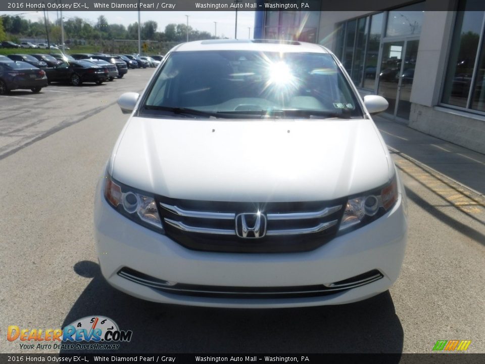 2016 Honda Odyssey EX-L White Diamond Pearl / Gray Photo #4