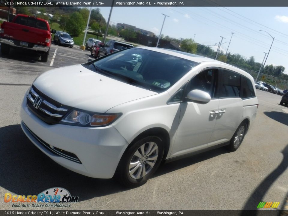 2016 Honda Odyssey EX-L White Diamond Pearl / Gray Photo #5