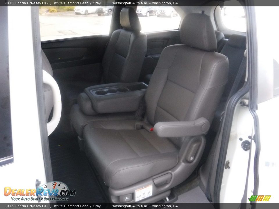 2016 Honda Odyssey EX-L White Diamond Pearl / Gray Photo #28