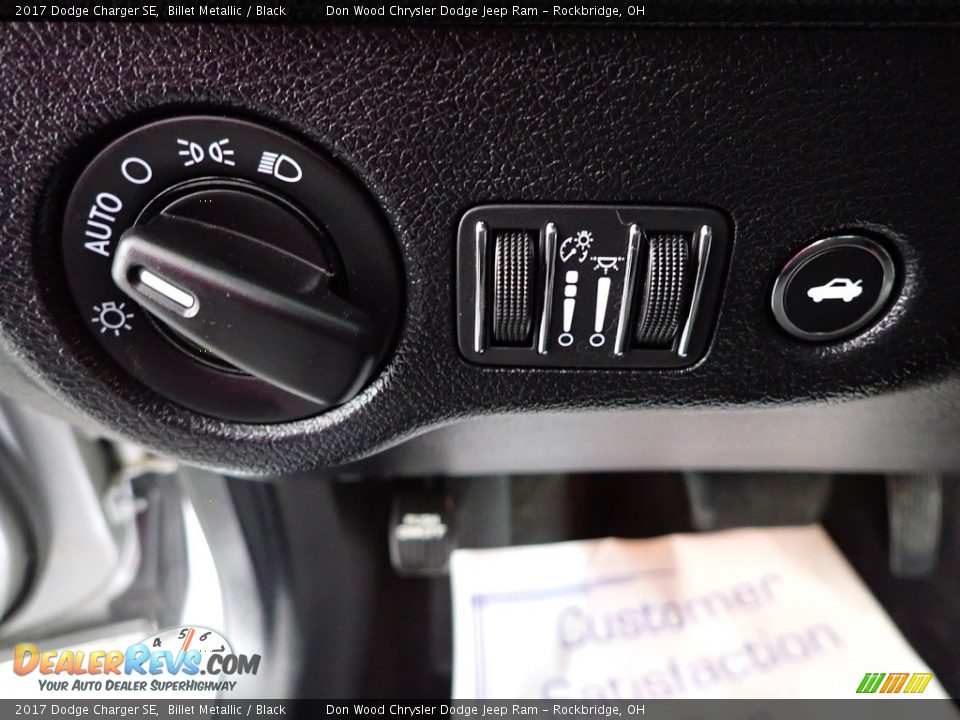 2017 Dodge Charger SE Billet Metallic / Black Photo #12