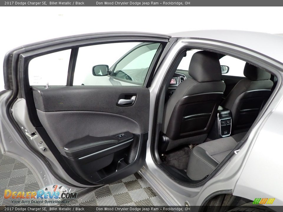 2017 Dodge Charger SE Billet Metallic / Black Photo #18