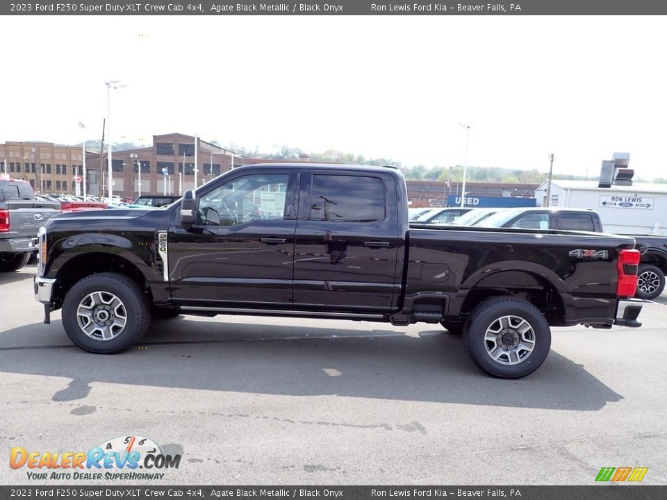 Agate Black Metallic 2023 Ford F250 Super Duty XLT Crew Cab 4x4 Photo #5