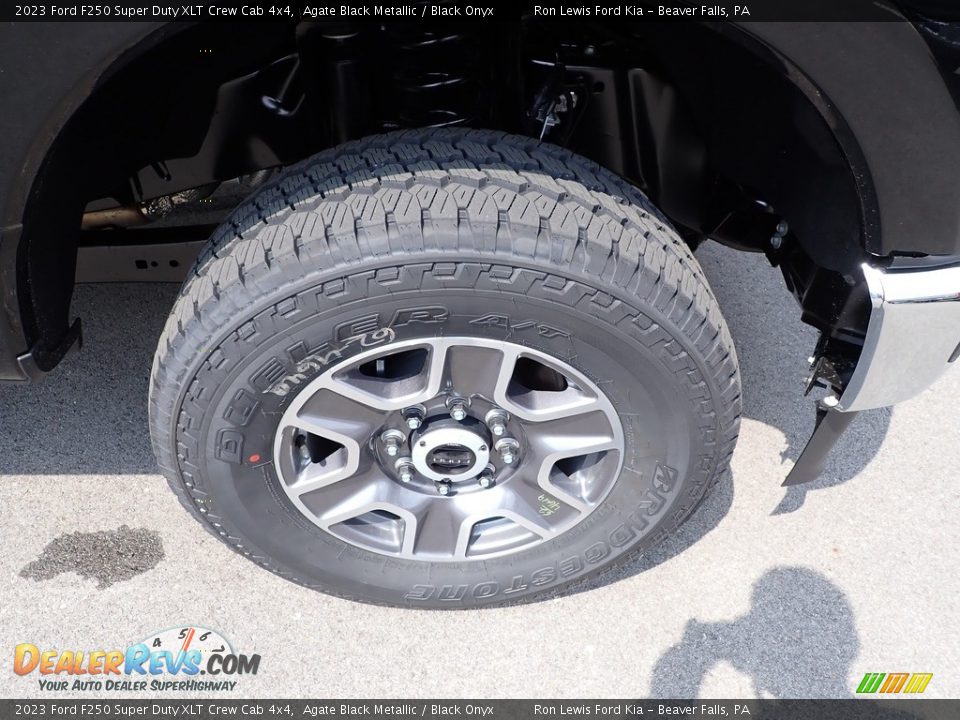 2023 Ford F250 Super Duty XLT Crew Cab 4x4 Wheel Photo #12