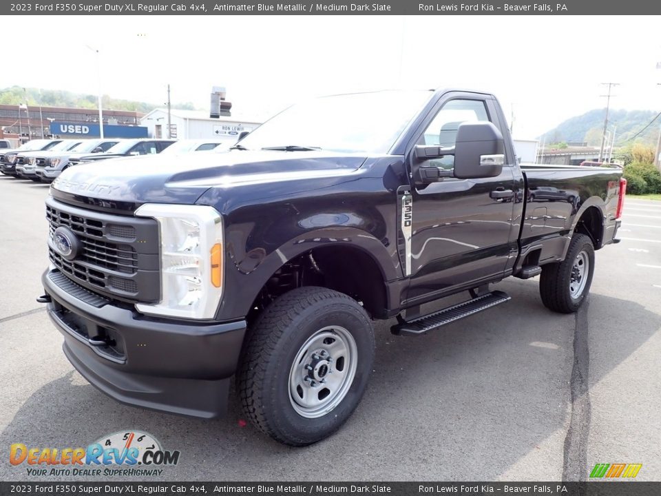 2023 Ford F350 Super Duty XL Regular Cab 4x4 Antimatter Blue Metallic / Medium Dark Slate Photo #4