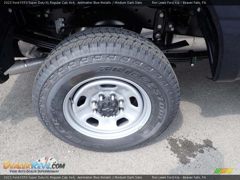 2023 Ford F350 Super Duty XL Regular Cab 4x4 Wheel Photo #9