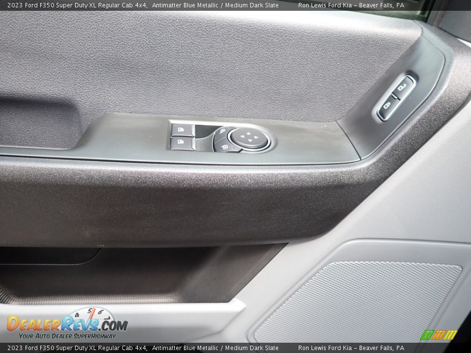 2023 Ford F350 Super Duty XL Regular Cab 4x4 Antimatter Blue Metallic / Medium Dark Slate Photo #13