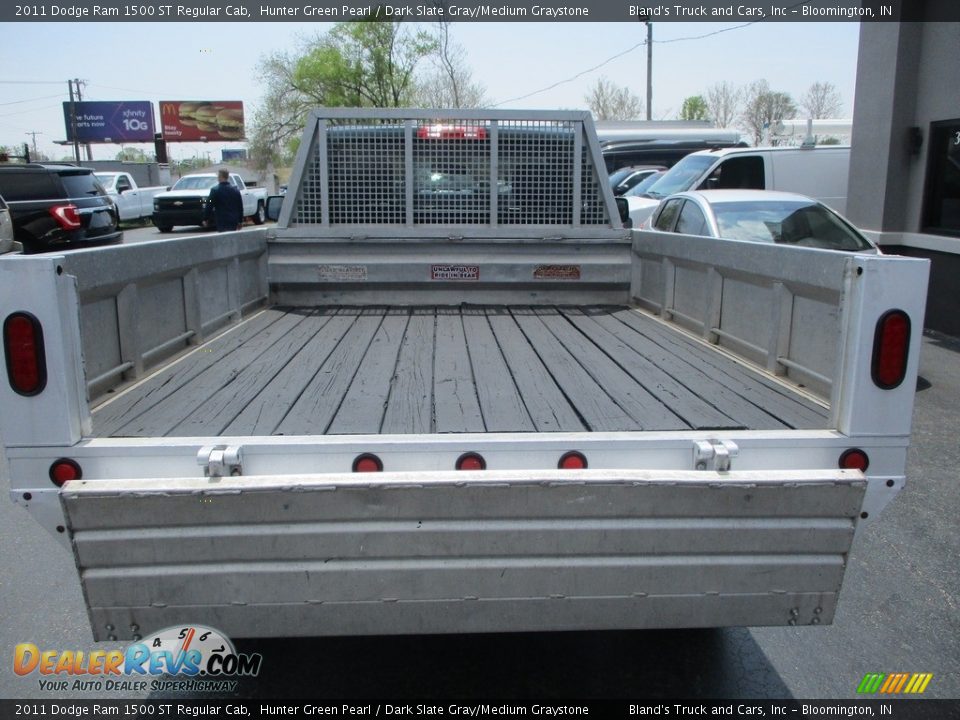 2011 Dodge Ram 1500 ST Regular Cab Hunter Green Pearl / Dark Slate Gray/Medium Graystone Photo #17