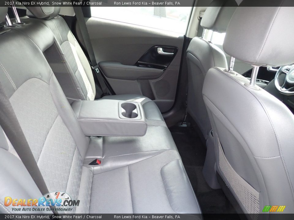 Rear Seat of 2017 Kia Niro EX Hybrid Photo #9