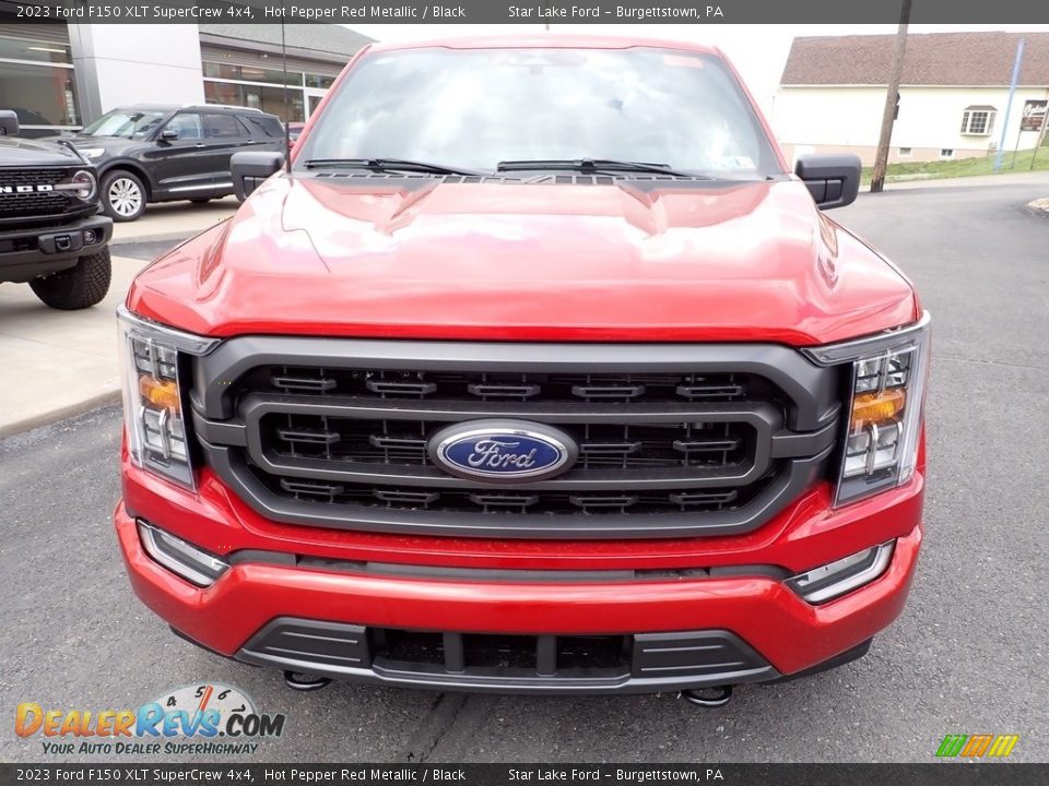 2023 Ford F150 XLT SuperCrew 4x4 Hot Pepper Red Metallic / Black Photo #8