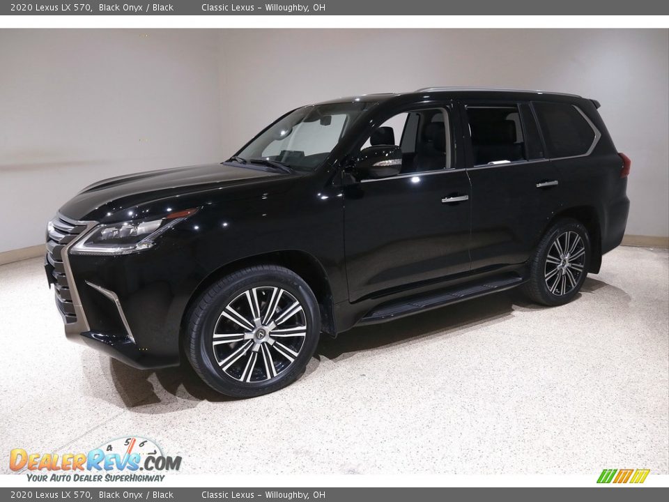 2020 Lexus LX 570 Black Onyx / Black Photo #3