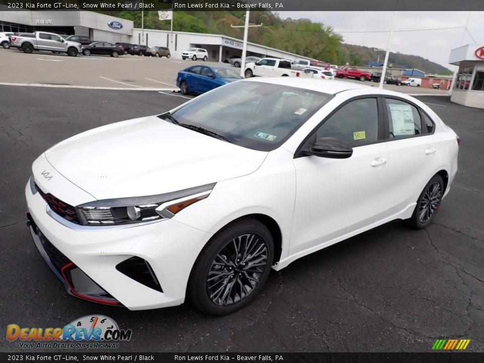 2023 Kia Forte GT-Line Snow White Pearl / Black Photo #4