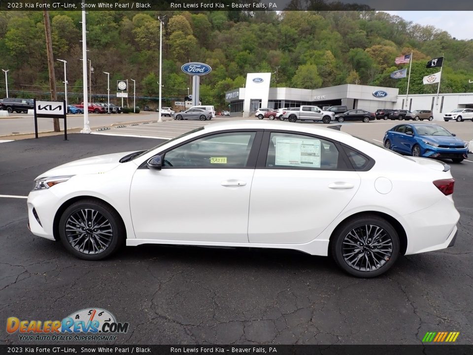 2023 Kia Forte GT-Line Snow White Pearl / Black Photo #5