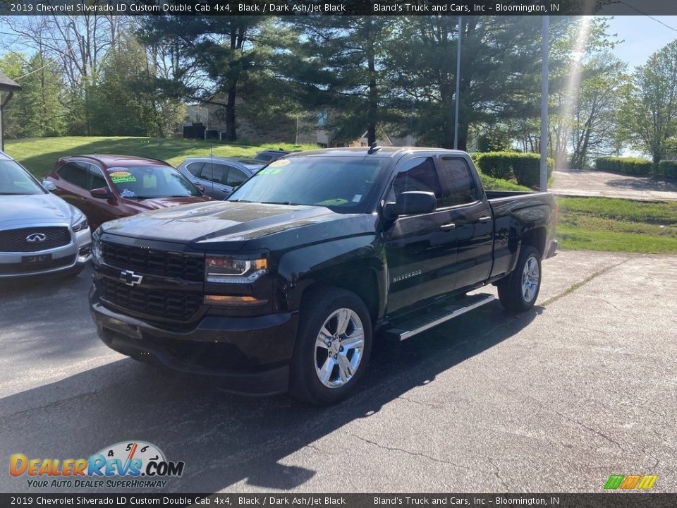 2019 Chevrolet Silverado LD Custom Double Cab 4x4 Black / Dark Ash/Jet Black Photo #2