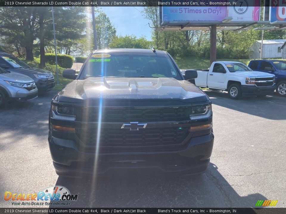 2019 Chevrolet Silverado LD Custom Double Cab 4x4 Black / Dark Ash/Jet Black Photo #8