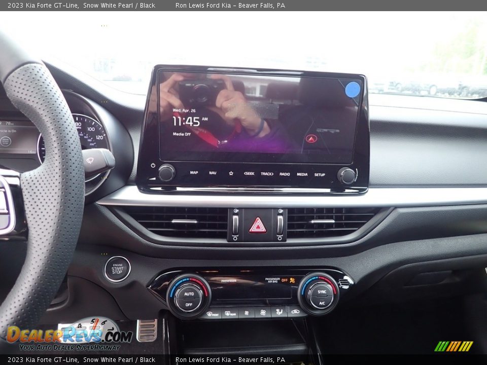 2023 Kia Forte GT-Line Snow White Pearl / Black Photo #17