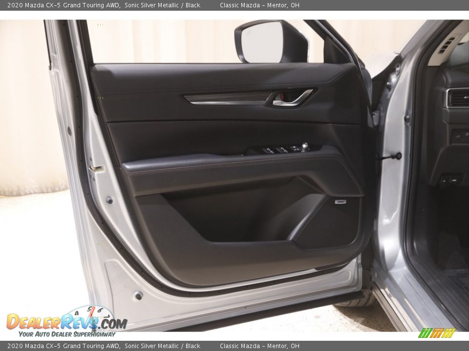 Door Panel of 2020 Mazda CX-5 Grand Touring AWD Photo #4