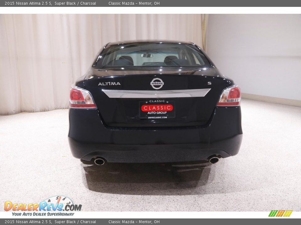 2015 Nissan Altima 2.5 S Super Black / Charcoal Photo #14