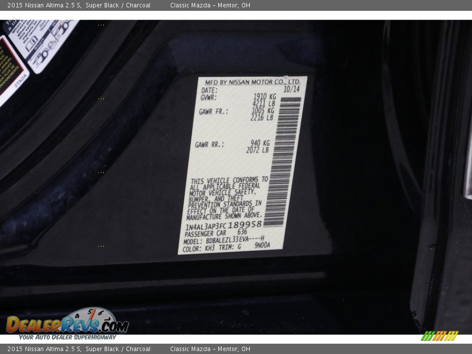 2015 Nissan Altima 2.5 S Super Black / Charcoal Photo #17