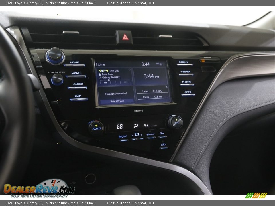 2020 Toyota Camry SE Midnight Black Metallic / Black Photo #9