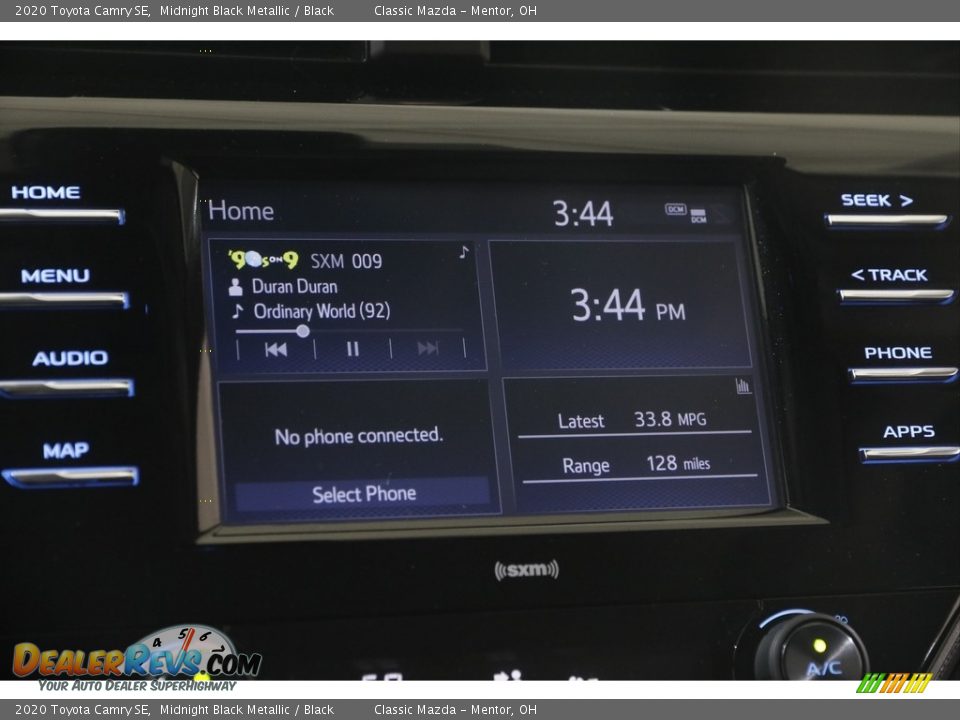 2020 Toyota Camry SE Midnight Black Metallic / Black Photo #10