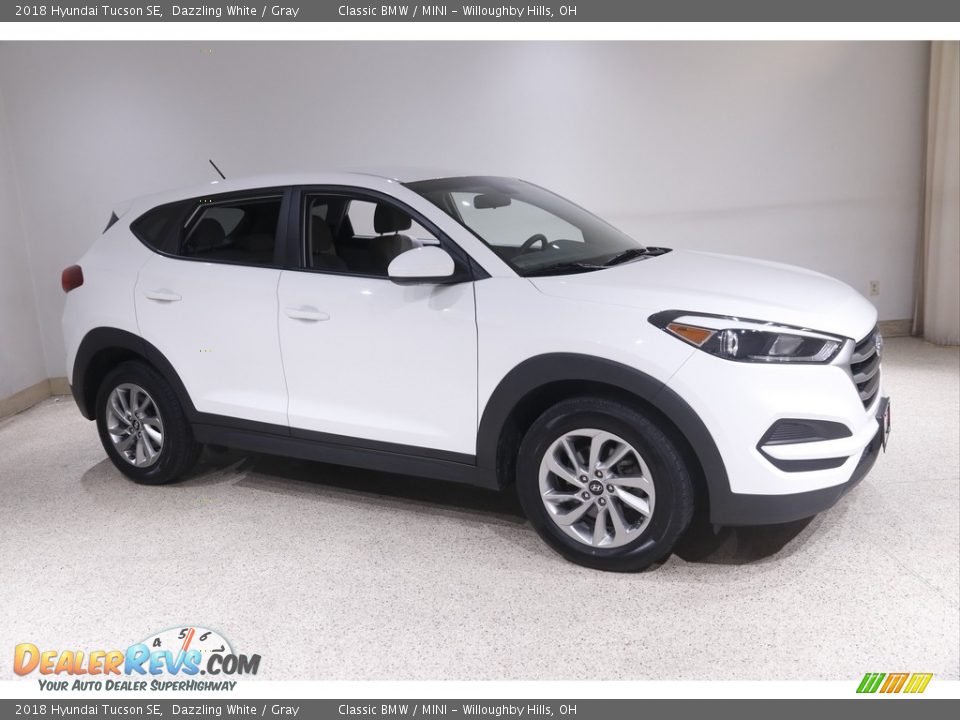 Dazzling White 2018 Hyundai Tucson SE Photo #1