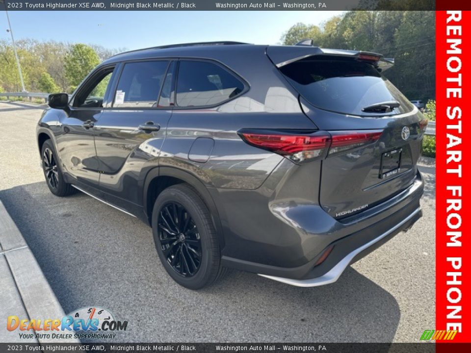 2023 Toyota Highlander XSE AWD Midnight Black Metallic / Black Photo #2