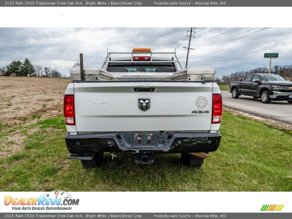 2015 Ram 2500 Tradesman Crew Cab 4x4 Bright White / Black/Diesel Gray Photo #4