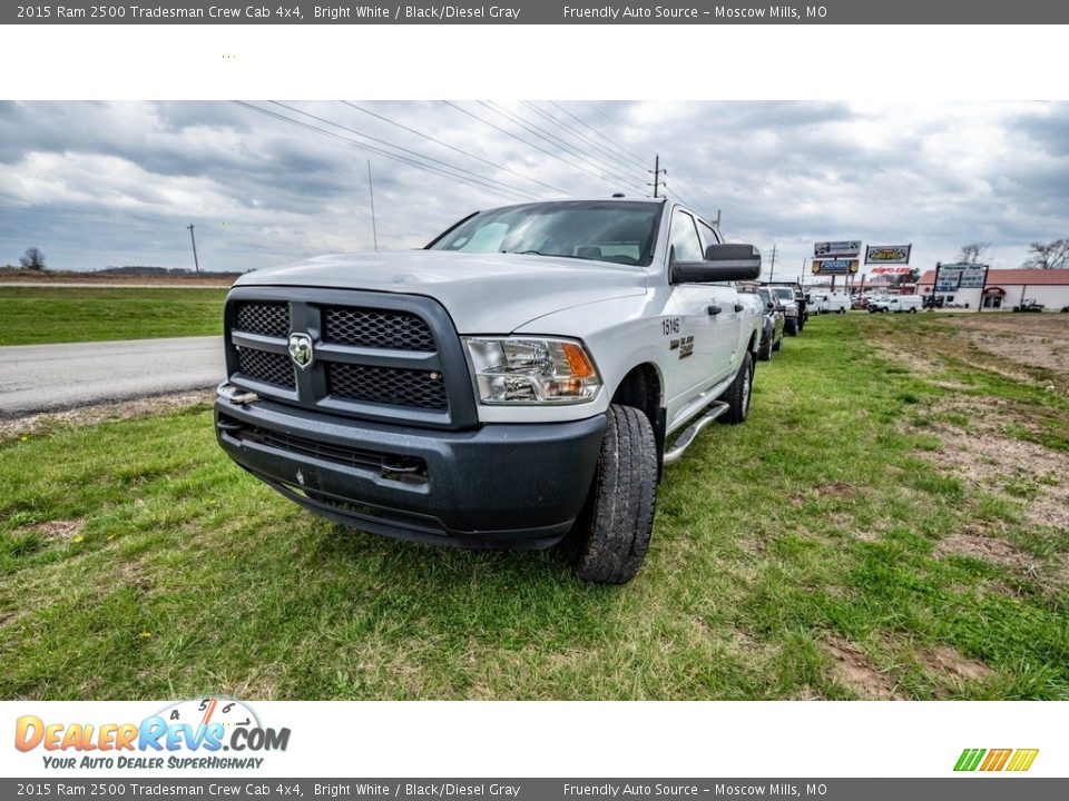 2015 Ram 2500 Tradesman Crew Cab 4x4 Bright White / Black/Diesel Gray Photo #8