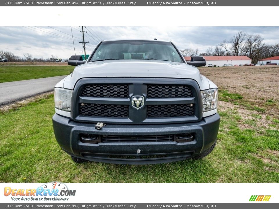 2015 Ram 2500 Tradesman Crew Cab 4x4 Bright White / Black/Diesel Gray Photo #9