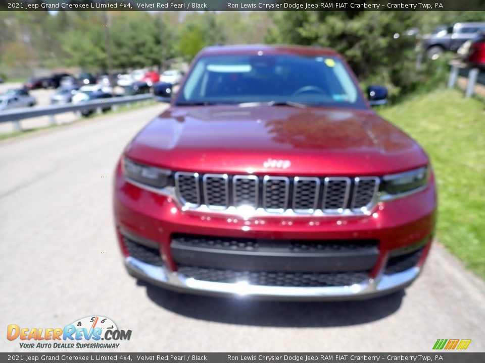 2021 Jeep Grand Cherokee L Limited 4x4 Velvet Red Pearl / Black Photo #2