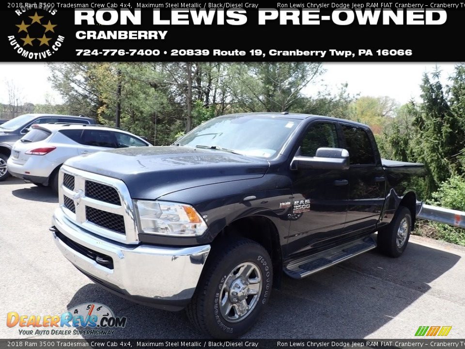 2018 Ram 3500 Tradesman Crew Cab 4x4 Maximum Steel Metallic / Black/Diesel Gray Photo #1