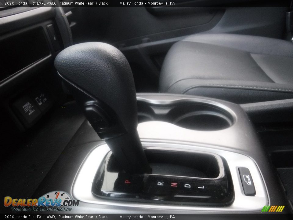 2020 Honda Pilot EX-L AWD Platinum White Pearl / Black Photo #17