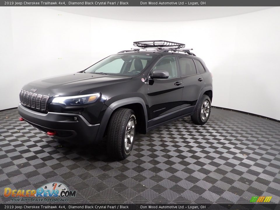 2019 Jeep Cherokee Trailhawk 4x4 Diamond Black Crystal Pearl / Black Photo #7