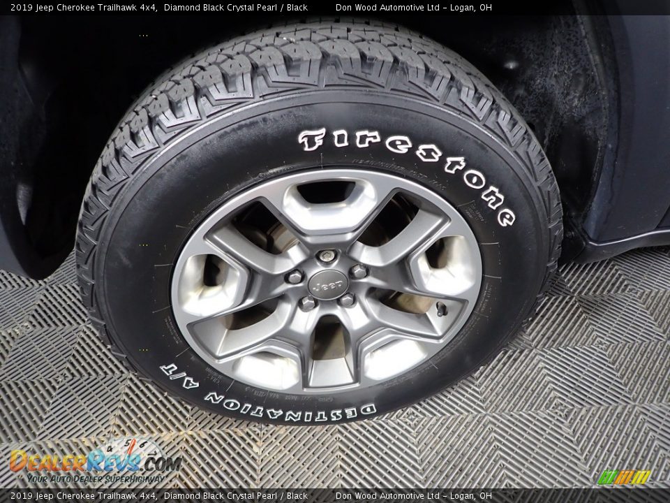 2019 Jeep Cherokee Trailhawk 4x4 Diamond Black Crystal Pearl / Black Photo #31