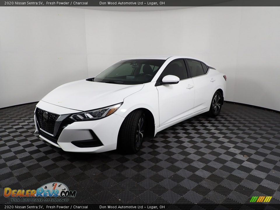 2020 Nissan Sentra SV Fresh Powder / Charcoal Photo #5