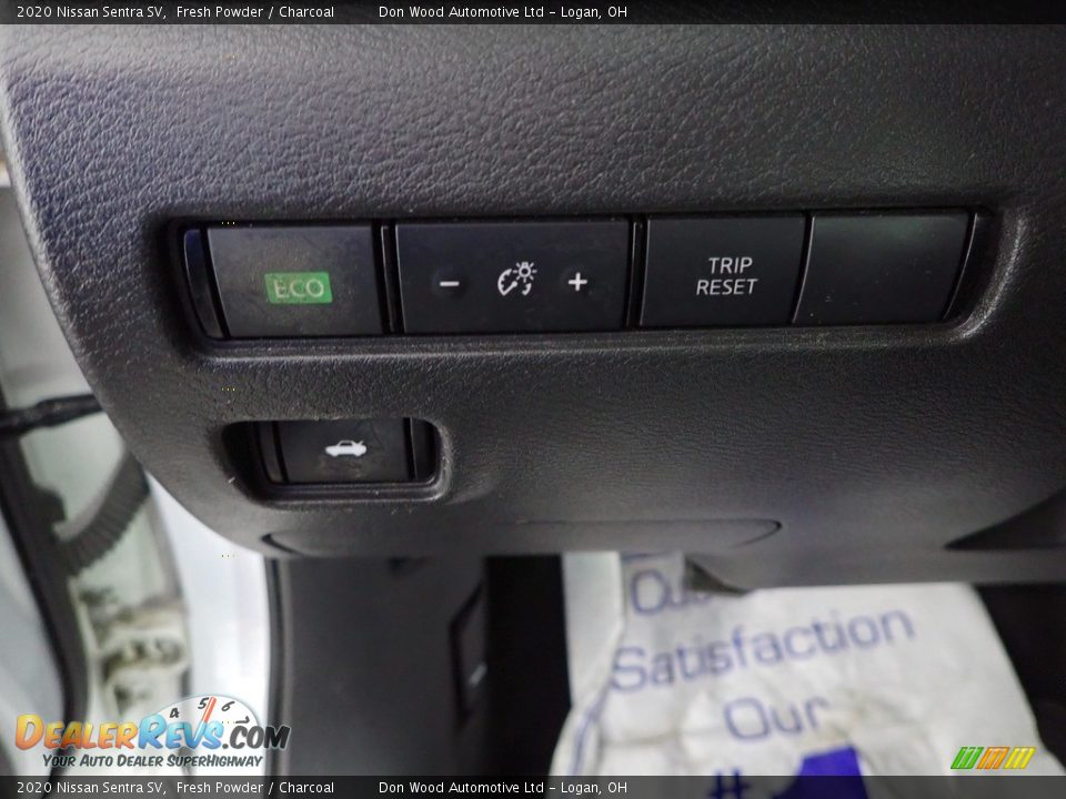 2020 Nissan Sentra SV Fresh Powder / Charcoal Photo #14