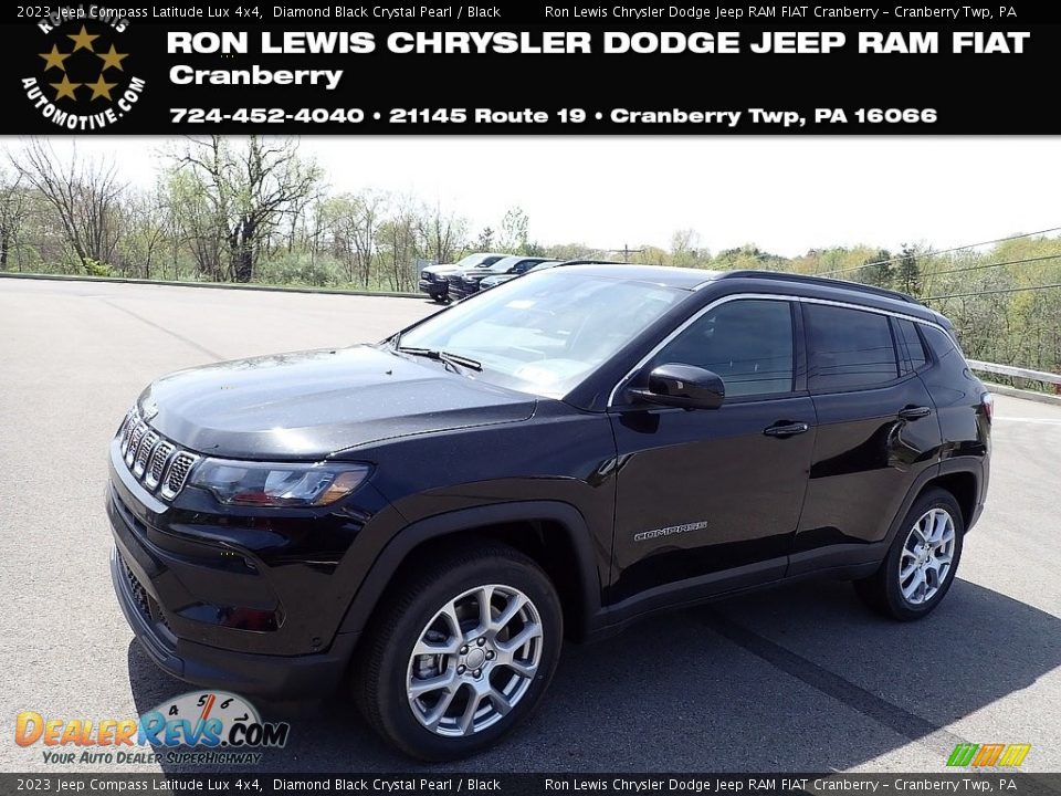 2023 Jeep Compass Latitude Lux 4x4 Diamond Black Crystal Pearl / Black Photo #1