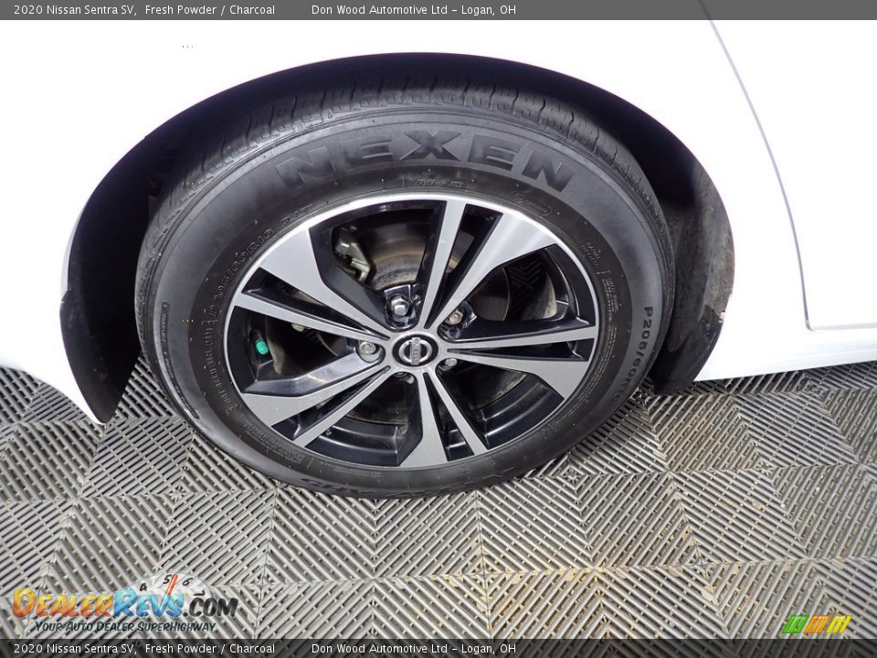 2020 Nissan Sentra SV Fresh Powder / Charcoal Photo #27