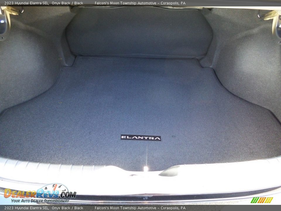 2023 Hyundai Elantra SEL Onyx Black / Black Photo #4