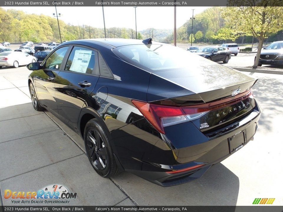 2023 Hyundai Elantra SEL Onyx Black / Black Photo #5