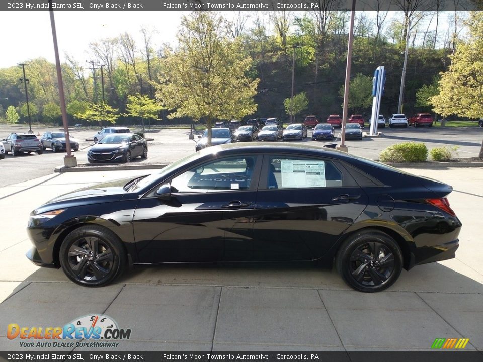 2023 Hyundai Elantra SEL Onyx Black / Black Photo #6